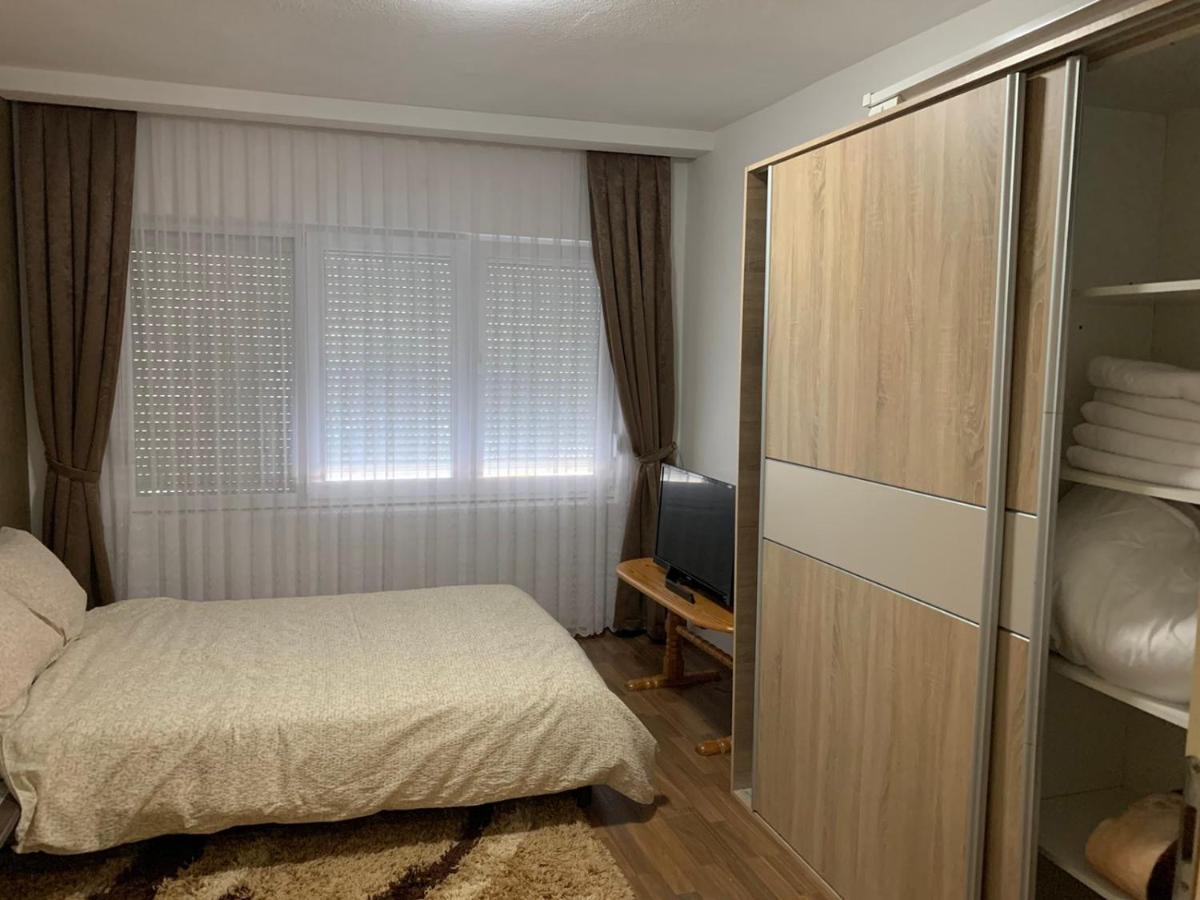 Anja Apartman Bosanski Samac Екстер'єр фото